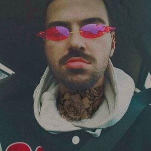 Meet your Posher, James